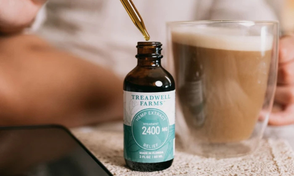 Does CBD Oil Expire? Shelf Life, Storage & Freshness Tips
